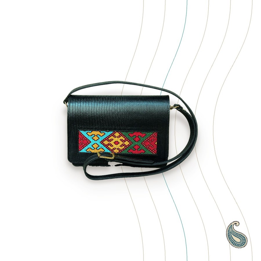 Baluch embroidered pouch
